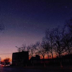 小女孩和男生一起生孩子视频
